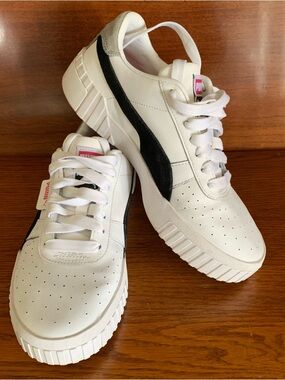 Puma White Sneakers with Black Formstrip and Pink Tongue Tab